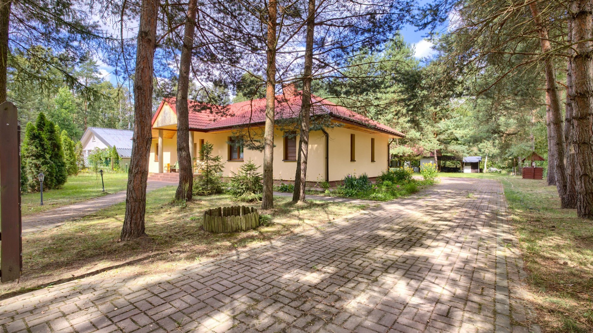 Dom na sprzedaż