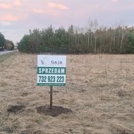 Działka na sprzedaż